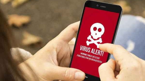 നിങ്ങൾ അറിയാതെ തന്നെ ഫോണിൽ വൈറസ് കയറും; ഇക്കാര്യങ്ങൾ ശ്രദ്ധിക്കുക
