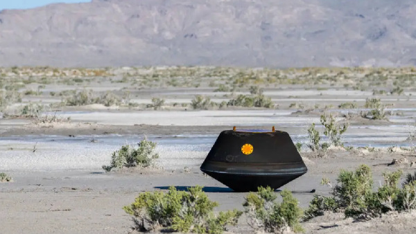 ബെന്നു ഛിന്നഗ്രഹ സാമ്പിൾ കാർബൺ, ജലം എന്നിവയാൽ സമ്പന്നമെന്ന് നാസ!