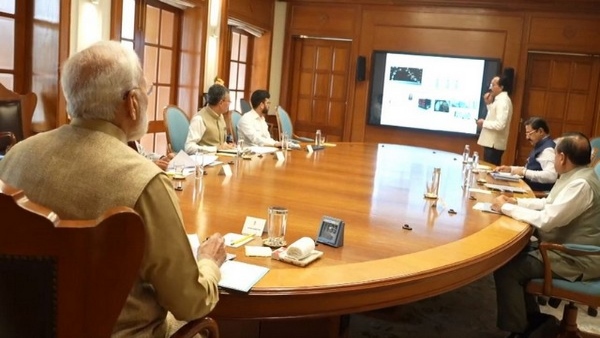 2040-ൽ ഇന്ത്യ ചന്ദ്രനിൽ ആളെ ഇറക്കും; പ്രഖ്യാപനവുമായി മോദി