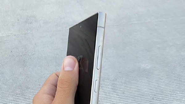 സാംസങ് ഗാലക്സി എസ്24 അ‌ൾട്രയുടെ ​ലൈവ് ചിത്രങ്ങൾ ചോർന്നു