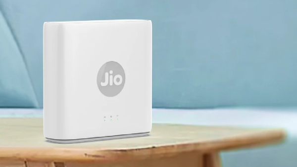 401 രൂപയ്ക്ക് 1TB 5ജി ഡാറ്റ: പുതിയ എയർഫൈബർ പ്ലാനുമായി ജിയോ 401 രൂപയ്ക്ക് 1TB 5ജി ഡാറ്റ: പുതിയ എയർഫൈബർ പ്ലാനുമായി ജിയോ