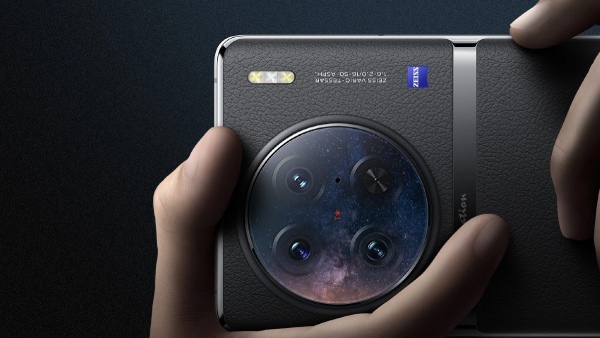 പുതുവർഷം കളറാക്കാൻ എത്തുന്നത് അഞ്ചോളം പുതിയ സ്മാർട്ട്ഫോണുകൾ