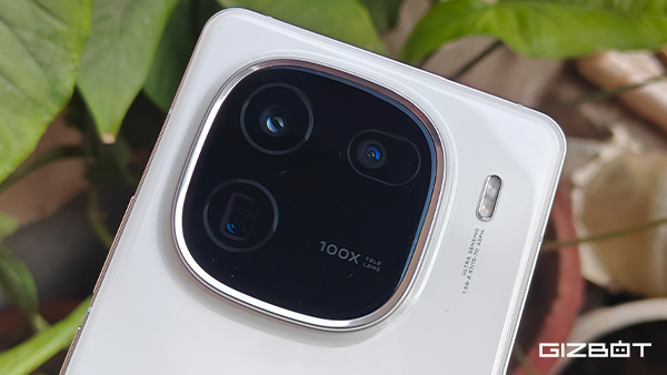 ഐക്യൂ 12 'ഇയർ ഓഫ് ദി ഡ്രാഗൺ' സ്പെഷ്യൽ വേരിയന്റ് പുറത്തിറക്കി