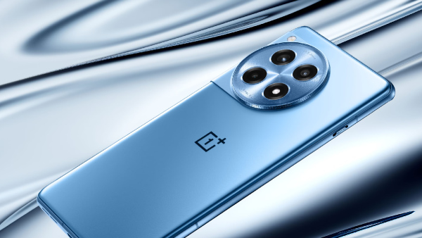 പാതിവിലയ്ക്ക് കിട്ടുന്ന കംപ്ലീറ്റ് പെർഫോമർ! വൺപ്ലസ് 12R  വിട്ടുകളയരുത്