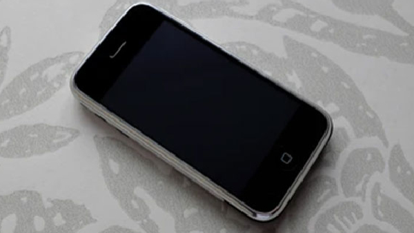 ലോകത്തെ ഞെട്ടിക്കാൻ വീണ്ടുമൊരു ആപ്പിൾ ഐഫോൺ, വരുന്നത് 2007ൽ നിന്ന്