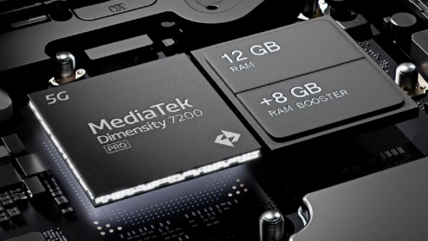 ഒറ്റയടിക്ക് എതിരാളികളുടെ കഥകഴിച്ച് നത്തിങ് ഫോൺ 2എ! 