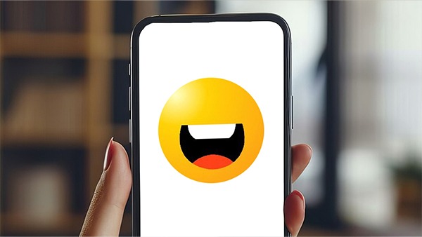  കൊടുക്കുമ്പോൾ സ്പോട്ടിൽ കൊടുക്കണം! റിയാക്ഷൻ ഫീച്ചറുമായി വാട്സ്ആപ്പ്