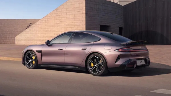 ഷവോമി SU7 എളുപ്പത്തിൽ സ്വന്തമാക്കാൻ സാധിക്കുമെന്ന് കരുതണ്ട