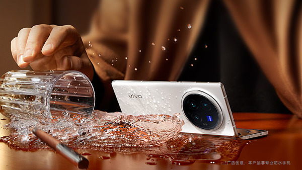 ഇങ്ങനെയൊന്ന് ആപ്പിളിന്റെ പക്കൽ ഇല്ല! വിവോ ഫോൾഡ് ഫോൺ ഇനി ഇന്ത്യയിലും