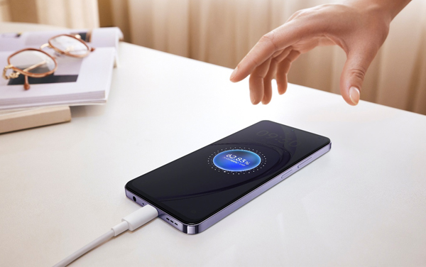 കിടിലൻ ഡിസൈനും സമാനതകളില്ലാത്ത ഡ്യൂറബിലിറ്റിയുമായി OPPO A3 പ്രോ 