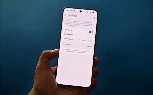 OPPO Reno12 Pro: AI ബ്രില്യൻസും കിടിലൻ ഡിസൈനും ചേർന്നൊരു മാസ് സംഭവം OPPO Reno12 Pro: AI ബ്രില്യൻസും കിടിലൻ ഡിസൈനും ചേർന്നൊരു മാസ് സംഭവം