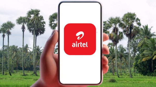 അരയ്ക്കു കത്തിയും പുരയ്ക്കു മുത്തിയും ഓക്കെ, റീച്ചാർജിന് ആര്? 