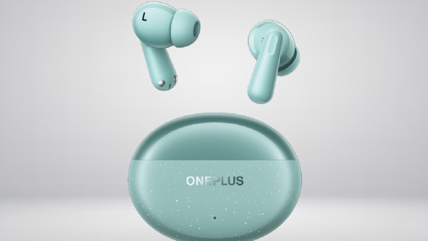 ഇനി വൺപ്ലസ് വാച്ചും കെട്ടി, ഇയർബഡ്സും വച്ച് ടാബും നോക്കി വിലസാം