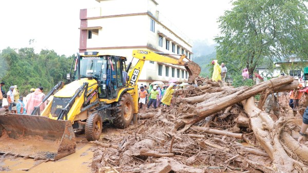 വയനാടിന് സഹായവുമായി എയർടെൽ: സൗജന്യ ടോക്​ടൈമും ഡാറ്റയും നൽകും!