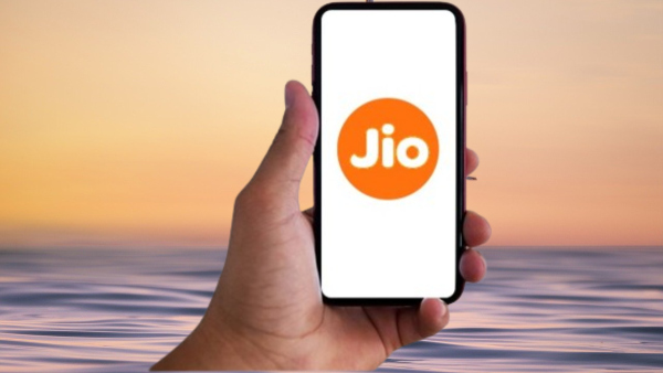 നല്ലൊരു തീരുമാനമെടുക്കാം! ജിയോ വരിക്കാരേ ഇത് നോക്കൂ...