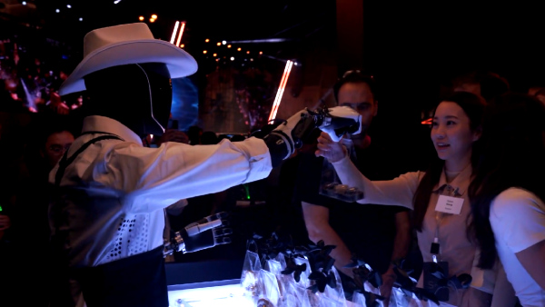 ''മനുഷ്യൻ വിചാരിക്കുന്നതെല്ലാം ചെയ്യാൻ ഒപ്റ്റിമസ് ശക്തൻ''