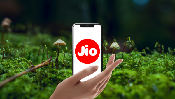 ക്ലാസ്, മാസ് ബോസ്... അ‌താണ് ജിയോ! റീച്ചാർജ് ചെയ്യേണ്ടവർ ഇത് നോക്കൂ